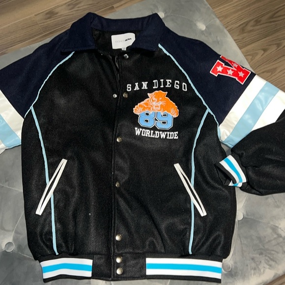 Bomber jacket - Picture 3 of 4